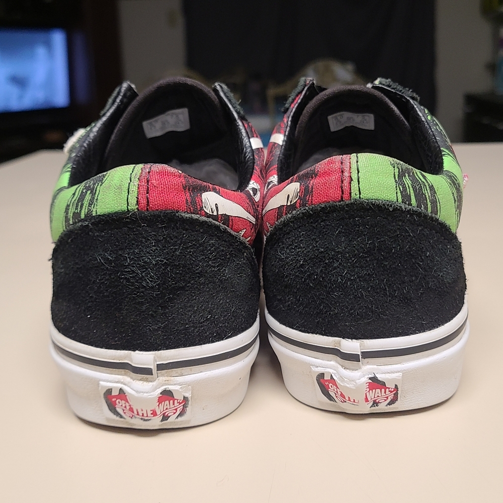Vans X Nightmare Before Christmas old skool skateboard sneakers size 7 1/2 - Picture 7 of 13
